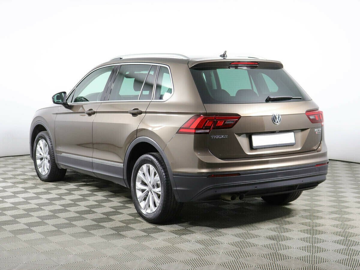 Volkswagen Tiguan, 2.0 л, Робот, 2018 фото 6