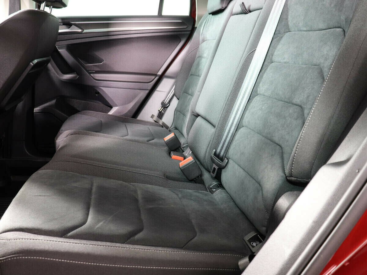 Volkswagen Tiguan, 2.0 л, Робот, 2017 фото 10