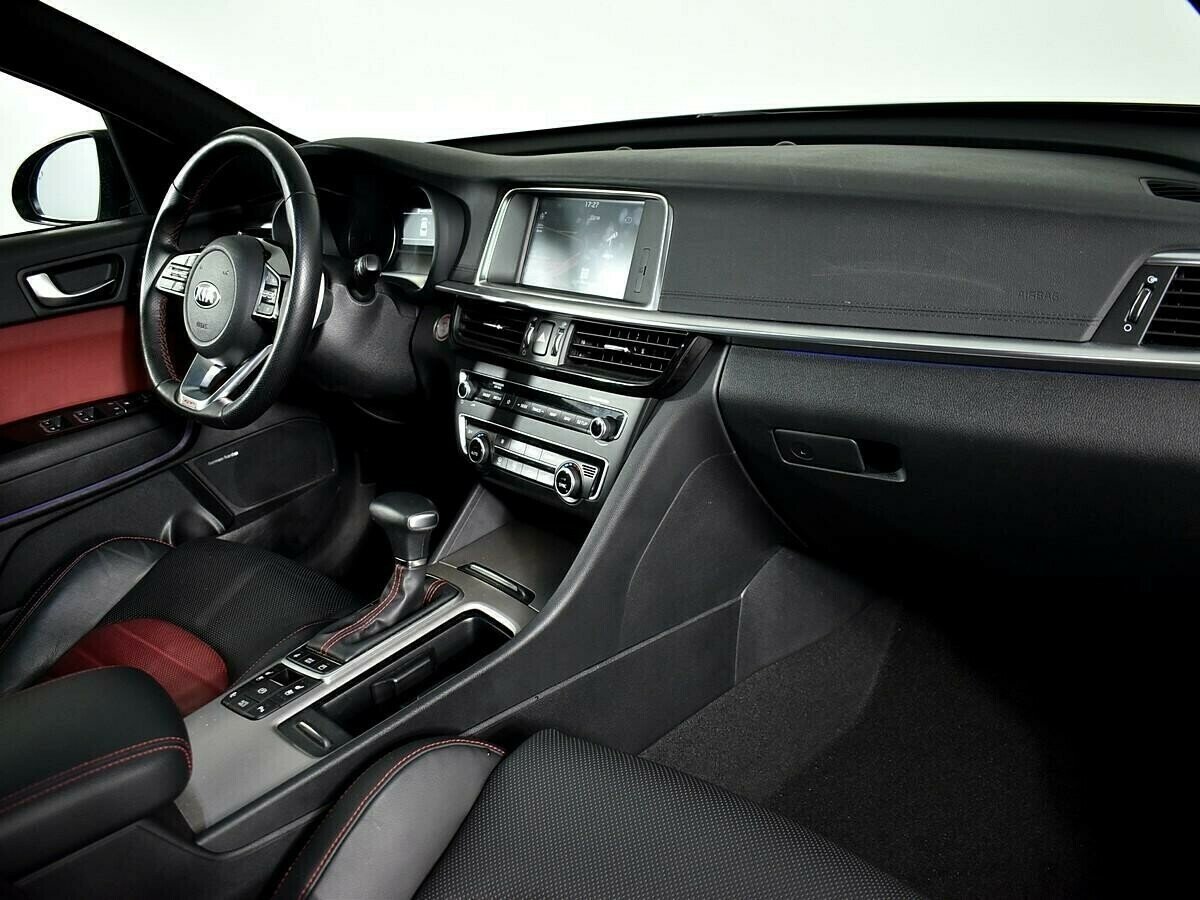 Kia Optima, 2.0 л, АТ, 2020 фото 1