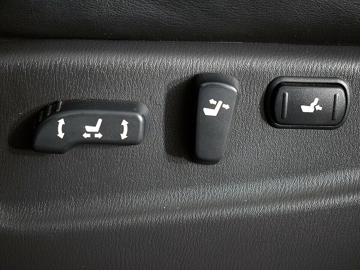 Nissan Patrol, 5.6 л, АТ, 2013 фото 8
