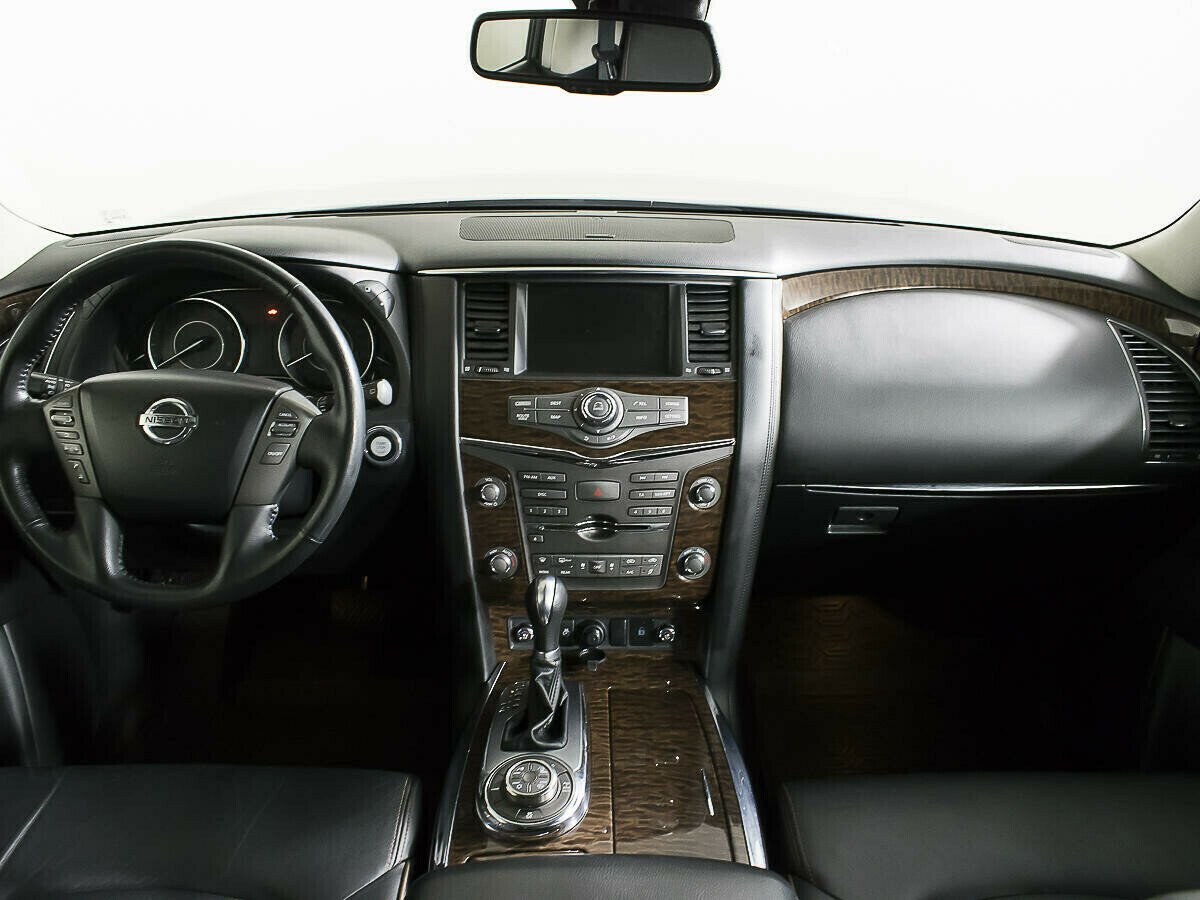 Nissan Patrol, 5.6 л, АТ, 2013 фото 11