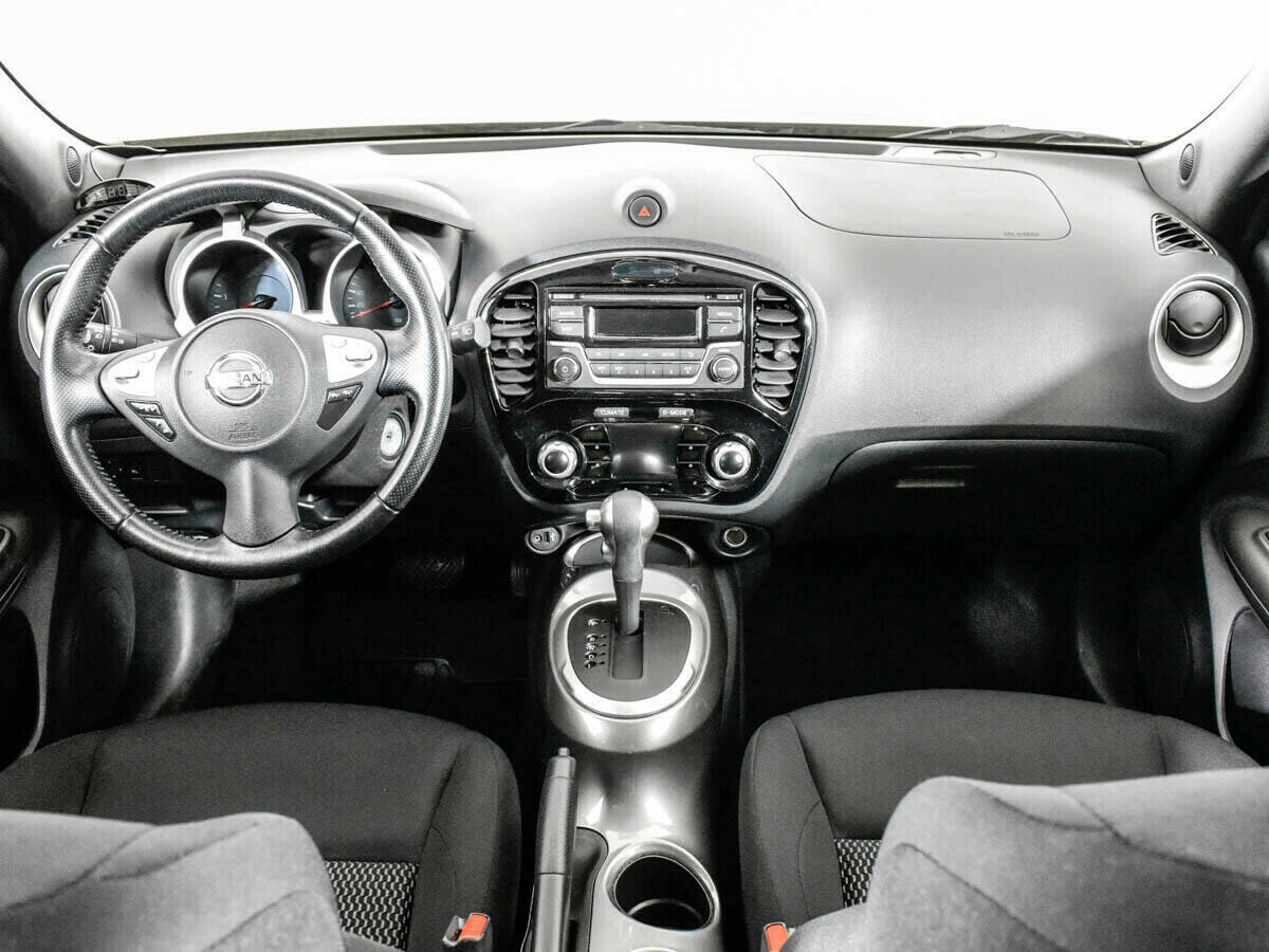Nissan Juke, 1.6 л, Вариатор, 2017 фото 2