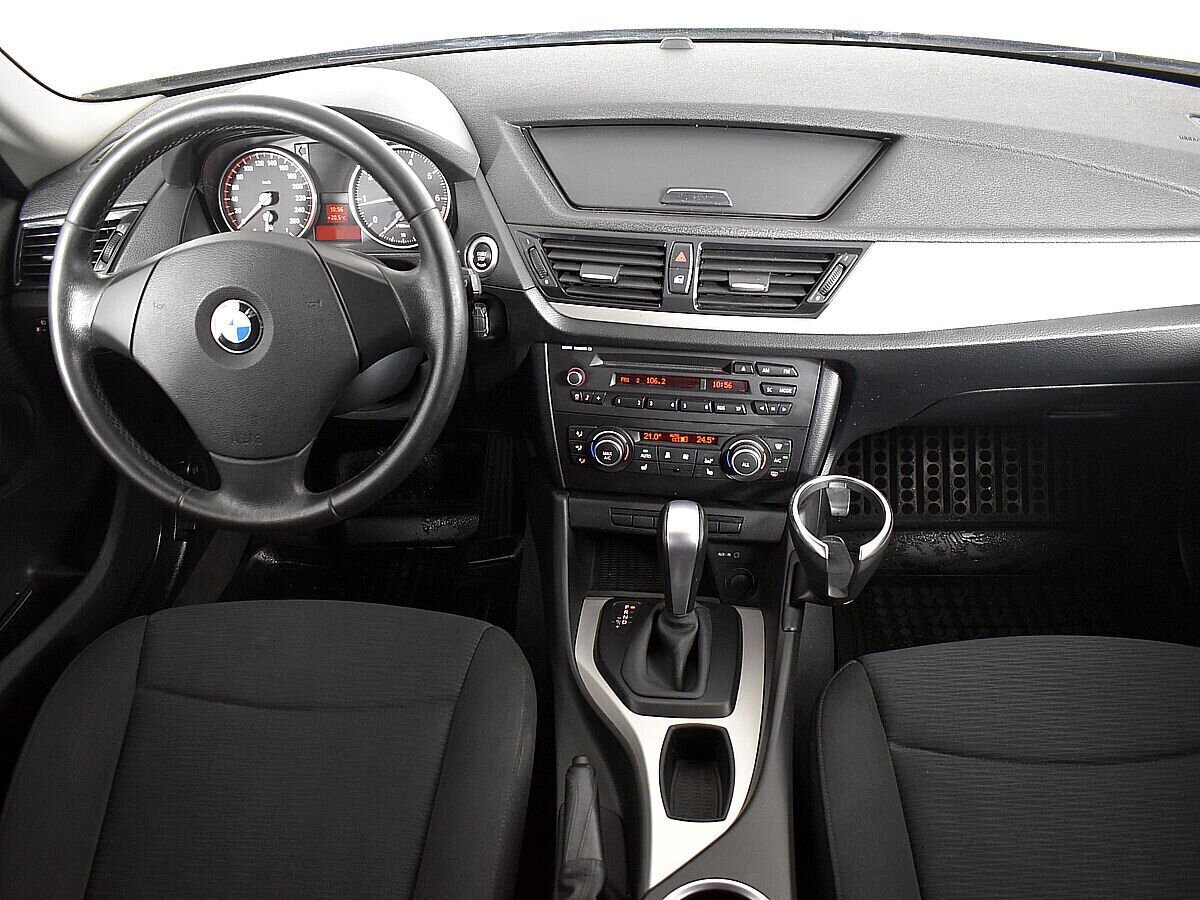 BMW X1 2.0 АКПП, 2012, 135 000 км фото 8