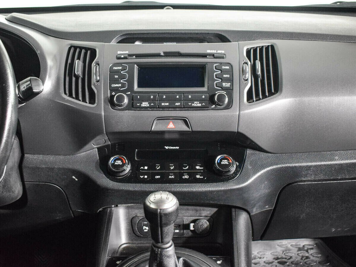 Kia Sportage, 2.0 л, МТ, 2015 фото 1