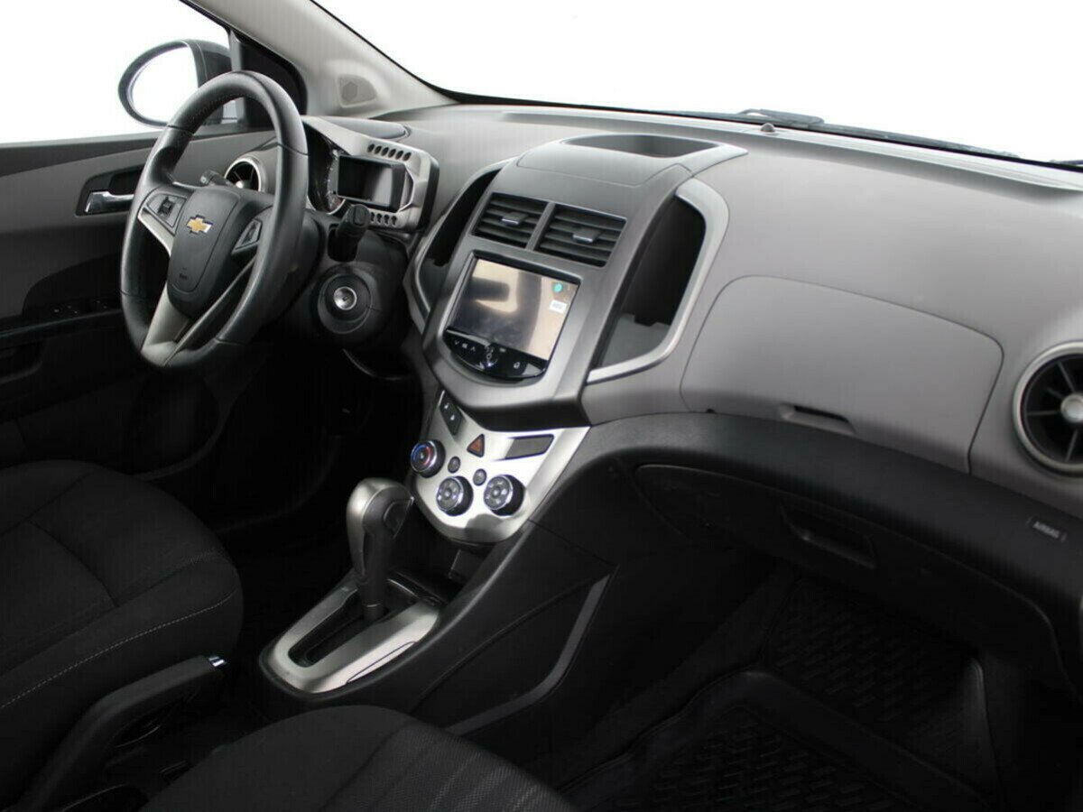 Chevrolet Aveo, 1.6 л, АТ, 2014 фото 2