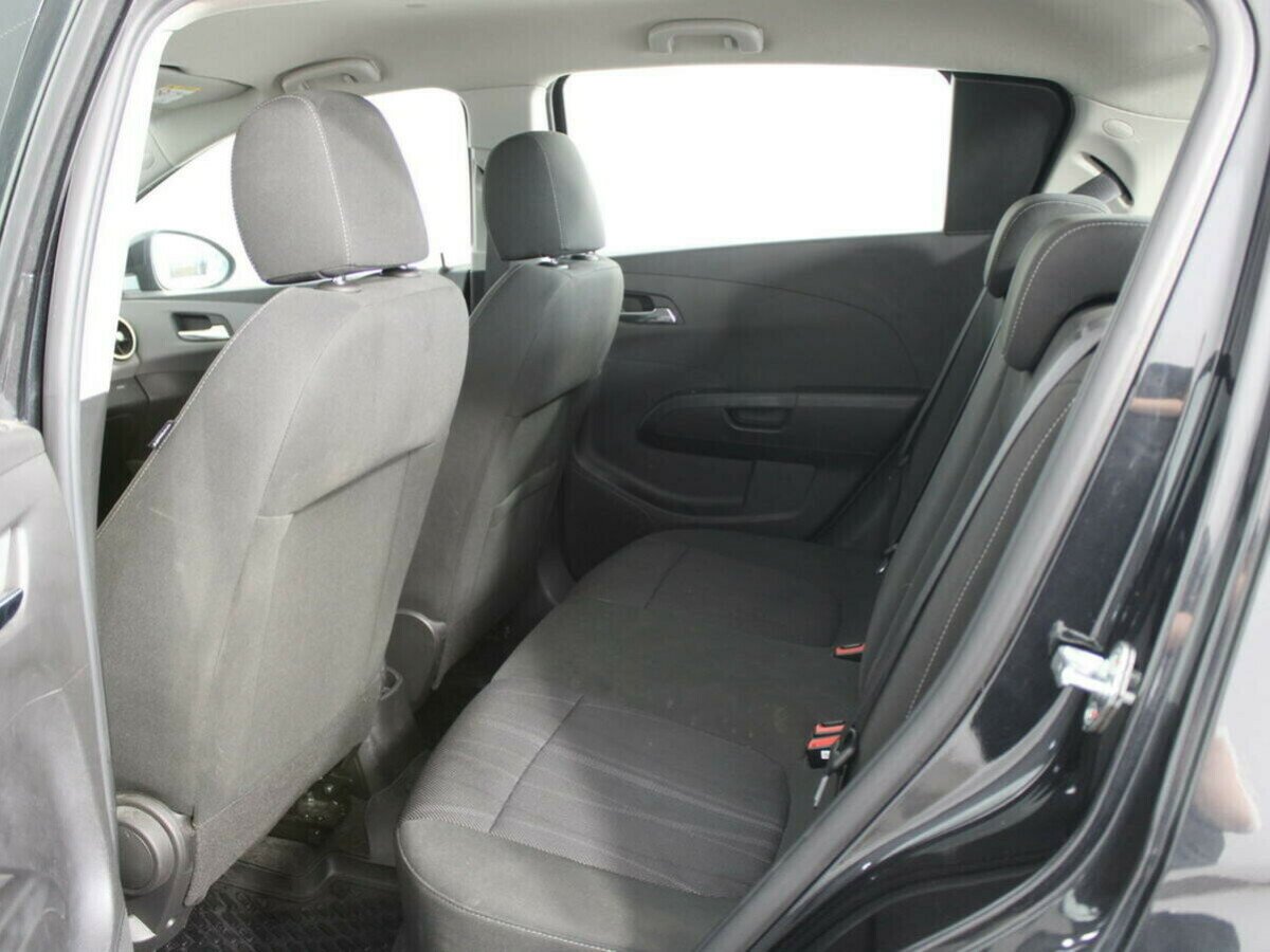 Chevrolet Aveo, 1.6 л, АТ, 2014 фото 1