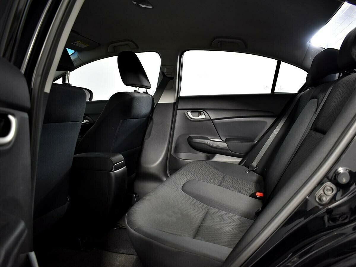 Honda Civic, 1.8 л, Вариатор, 2014 фото 2