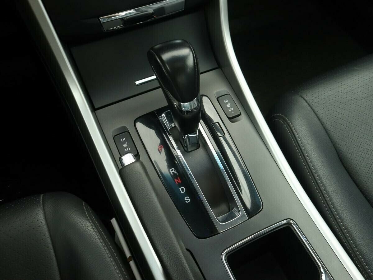 Honda Accord, 2.4 л, Вариатор, 2013 фото 11