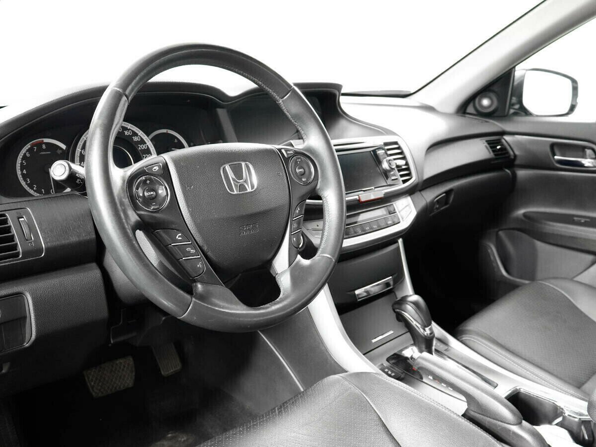Honda Accord, 2.4 л, Вариатор, 2013 фото 9