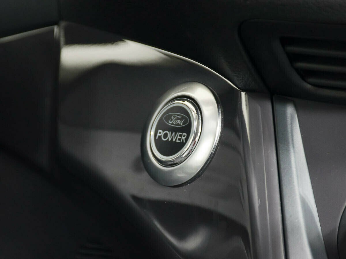 Ford Kuga, 2.0 л, Робот, 2013 фото 12