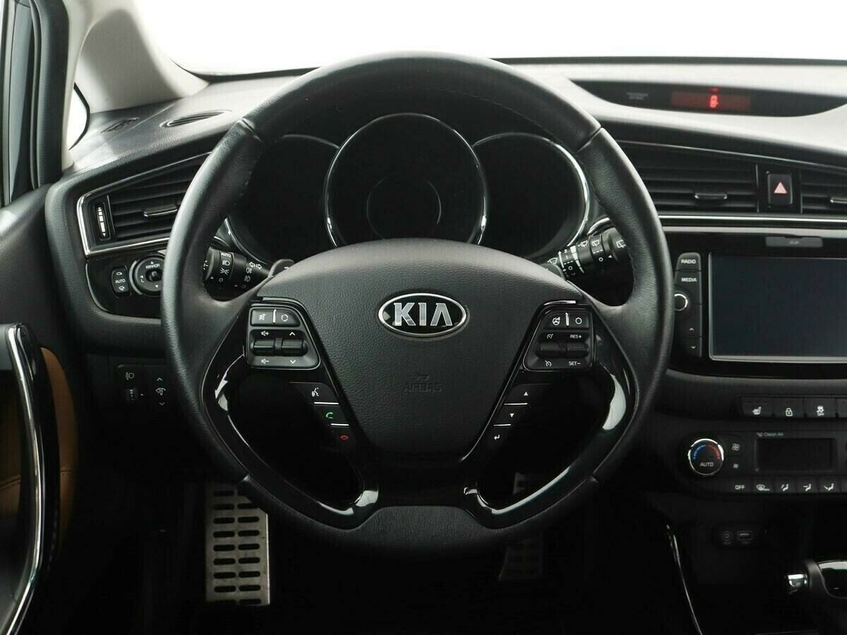 Kia Ceed, 1.6 л, АТ, 2016 фото 10