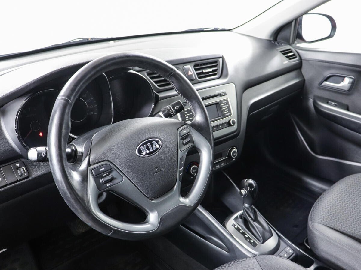 Kia Rio 1.6 АКПП, 2017, 81 000 км фото 6