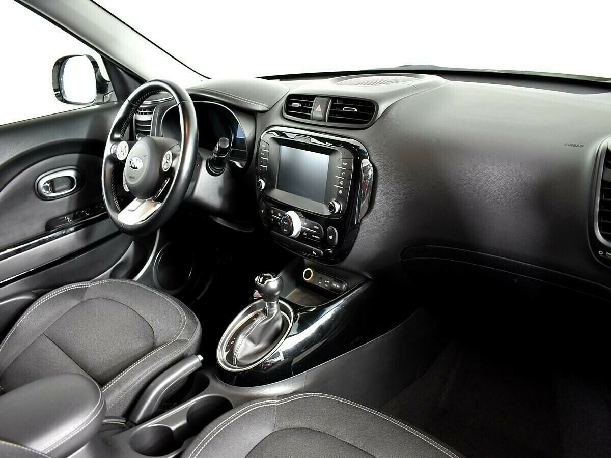 Kia Soul, 1.6 л, АТ, 2018 фото 2