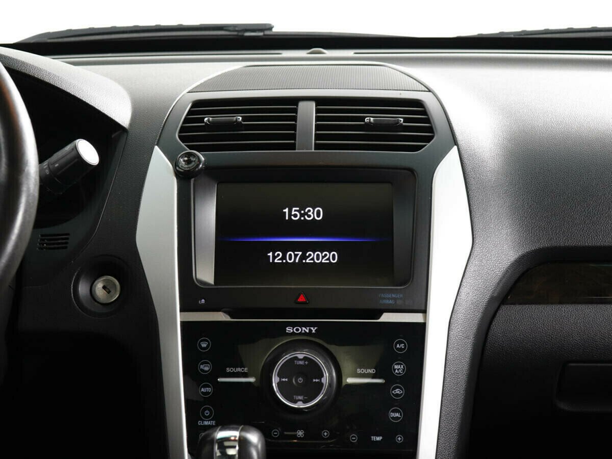 Ford Explorer, 3.5 л, АТ, 2012 фото 1