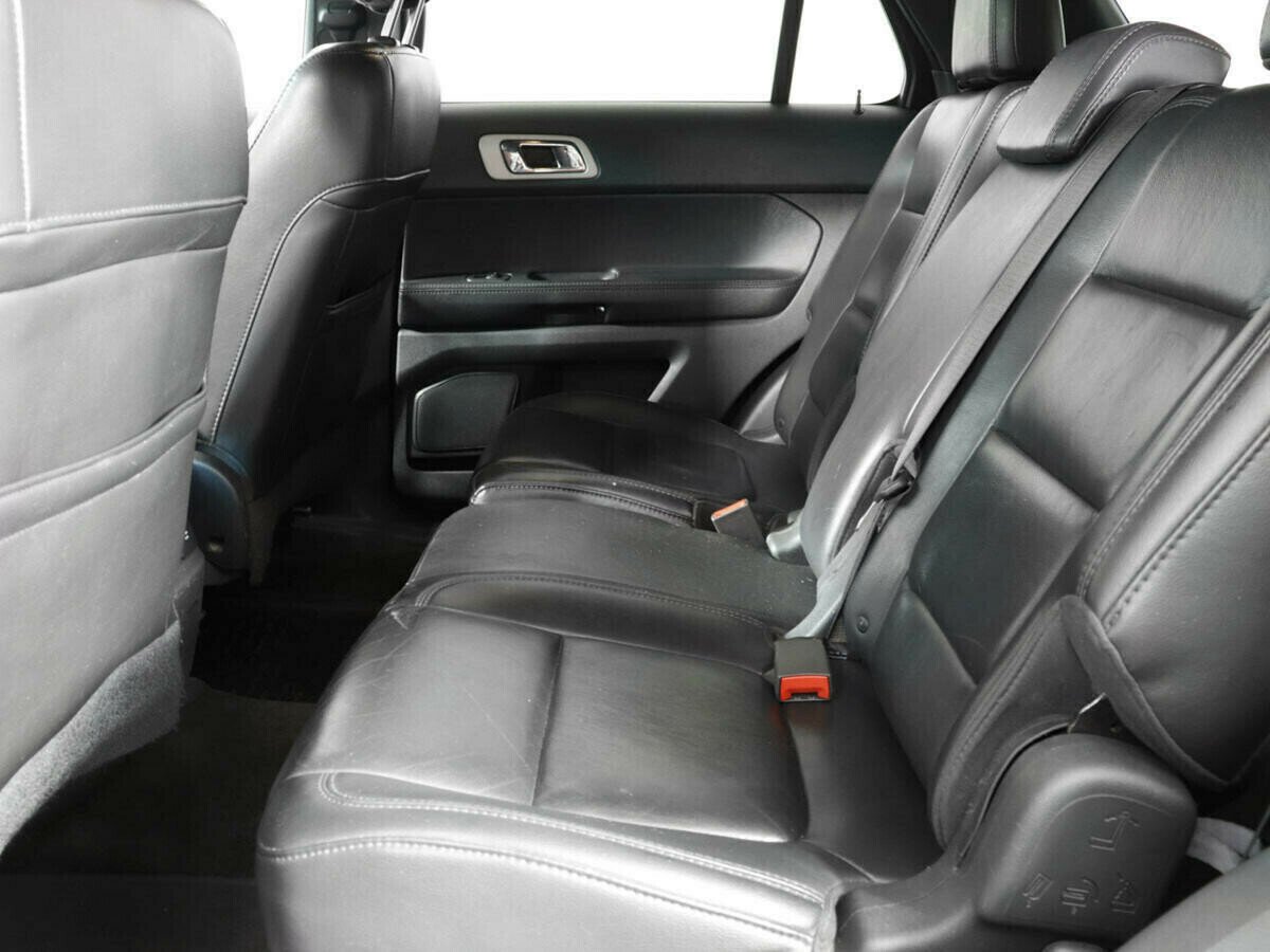 Ford Explorer, 3.5 л, АТ, 2012 фото 11