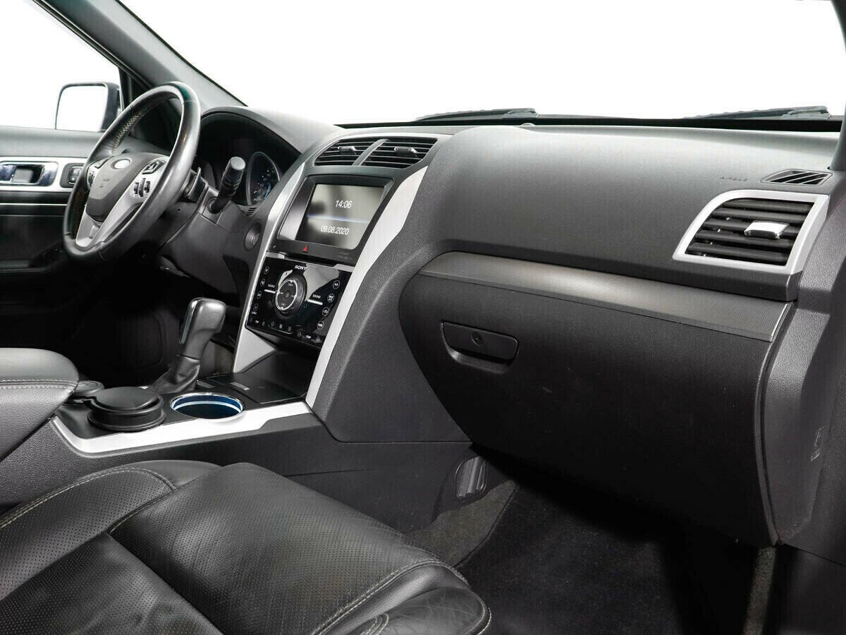 Ford Explorer, 3.5 л, АТ, 2013 фото 7