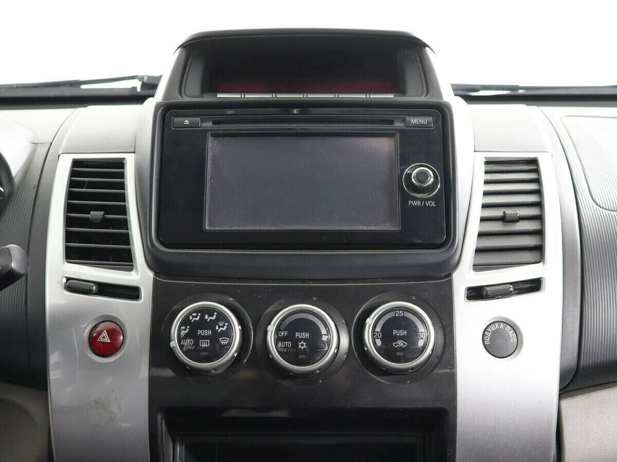 Mitsubishi Pajero Sport, 2.4 л, АТ, 2015 фото 1