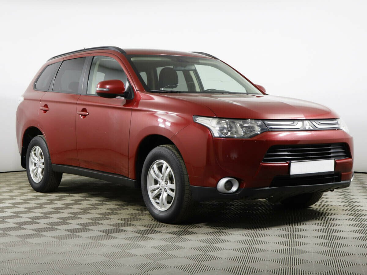 Mitsubishi Outlander, 2.4 л, Вариатор, 2014 фото 4
