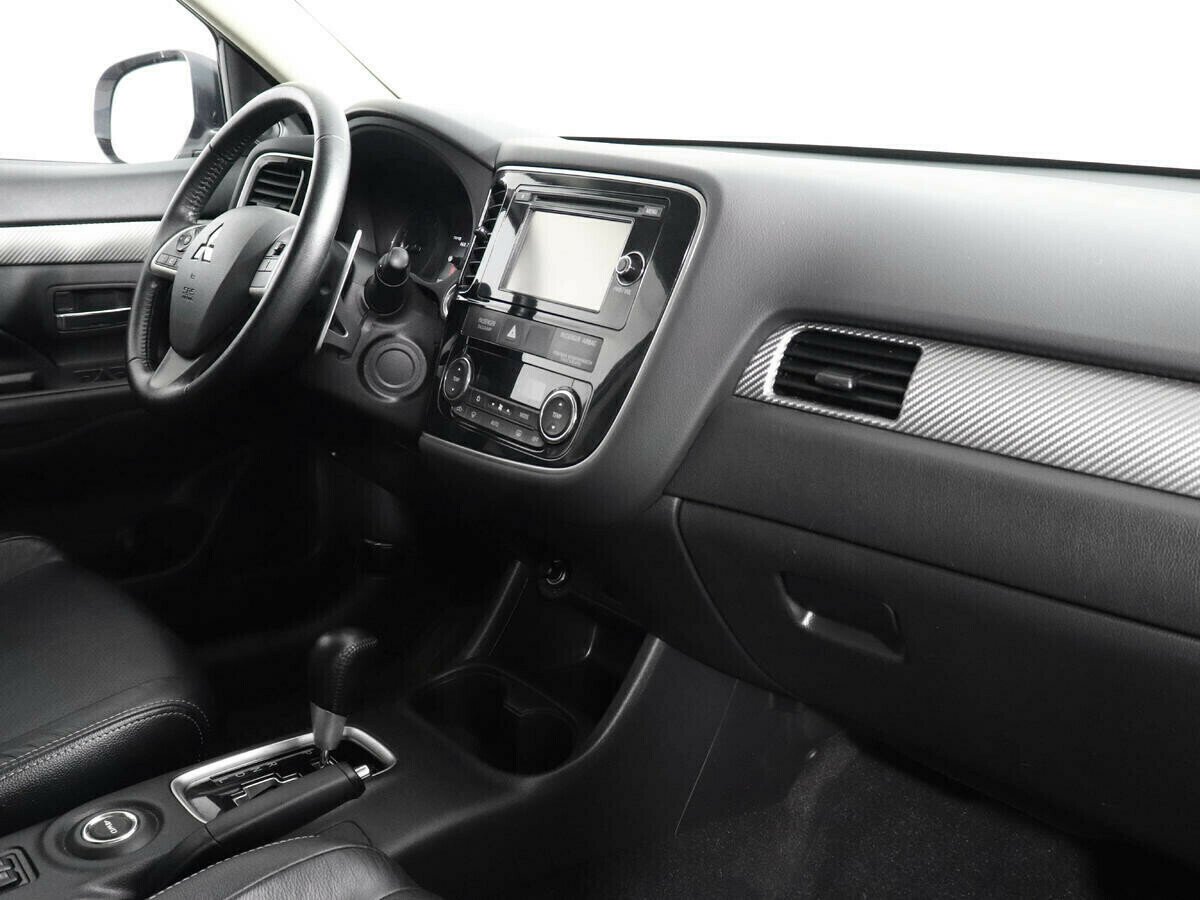 Mitsubishi Outlander, 2.4 л, Вариатор, 2014 фото 7