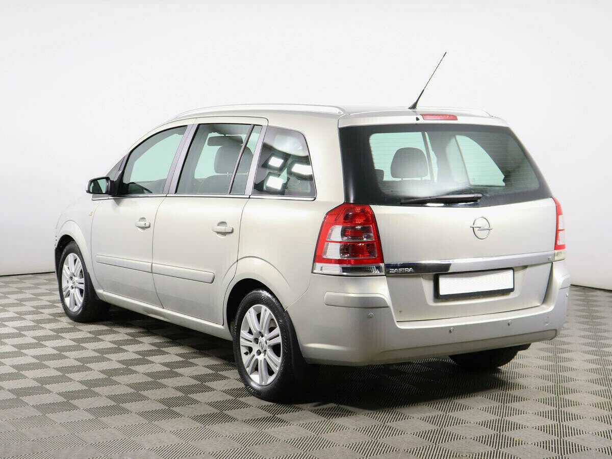 Opel Zafira, 1.8 л, МТ, 2010 фото 5