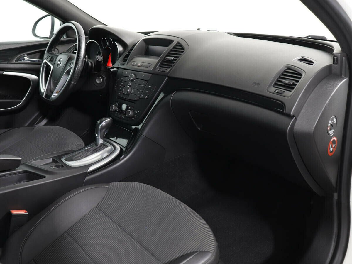Opel Insignia, 2.0 л, АТ, 2011 фото 7