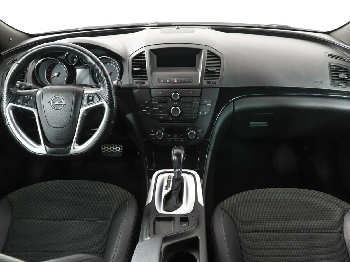 Opel Insignia, 2.0 л, АТ, 2011 фото 2