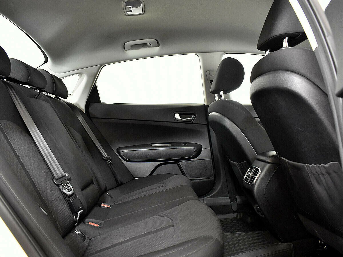 Kia Optima, 2.0 л, АТ, 2016 фото 10