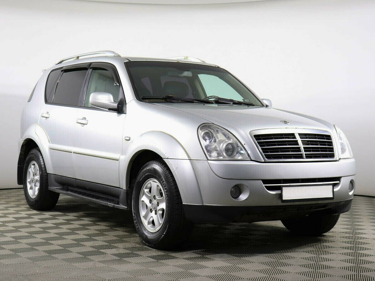 SsangYong Rexton, 2.7 л, АТ, 2010 фото 4