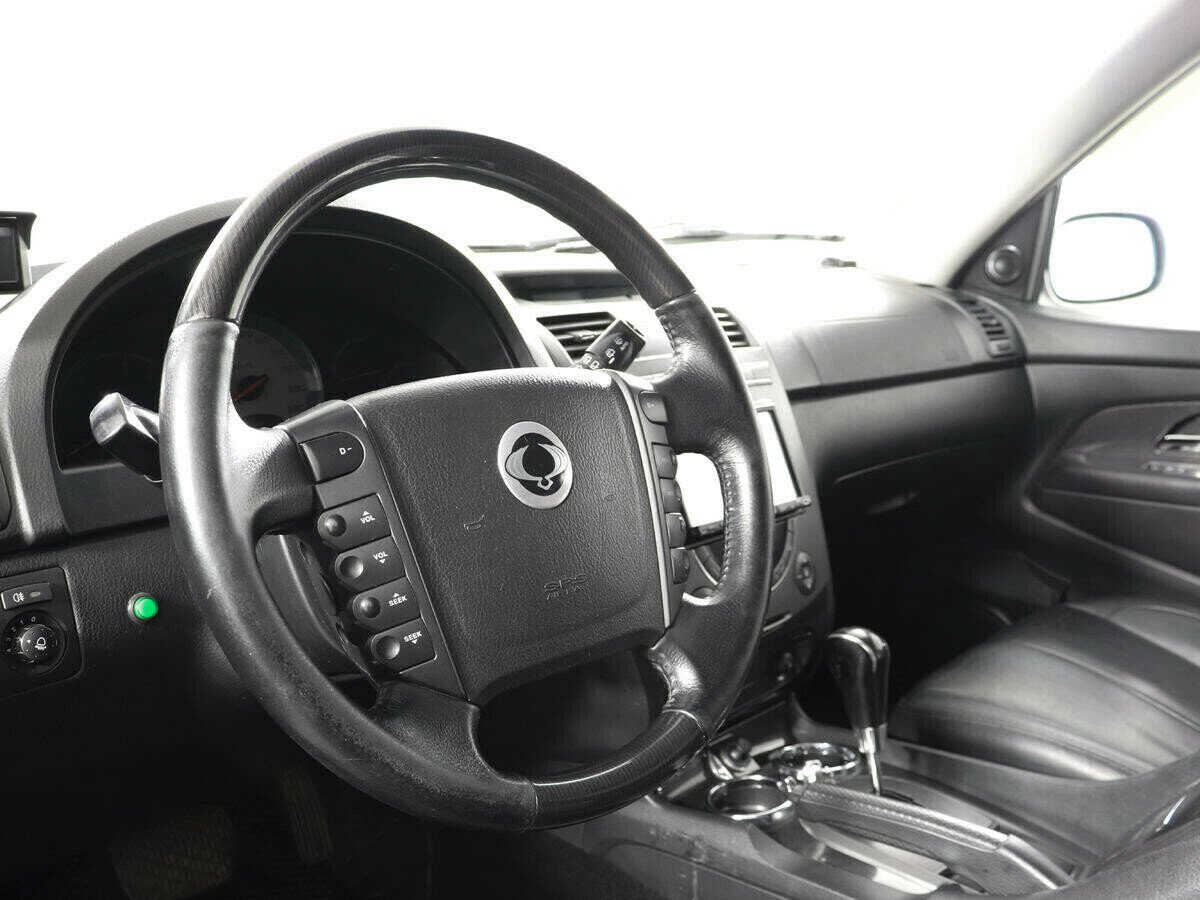 SsangYong Rexton, 2.7 л, АТ, 2010 фото 9