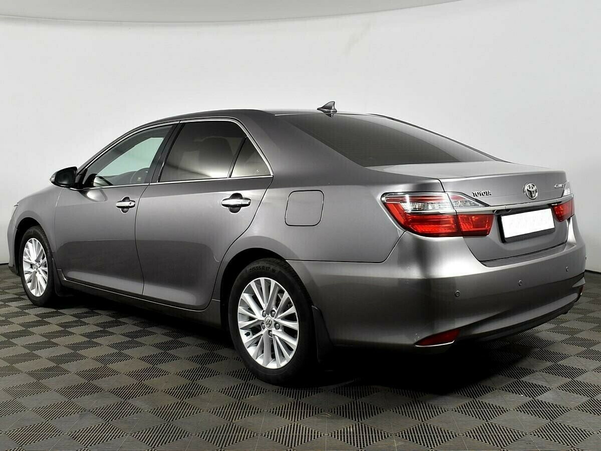 Toyota Camry, 2.5 л, АТ, 2014 фото 5