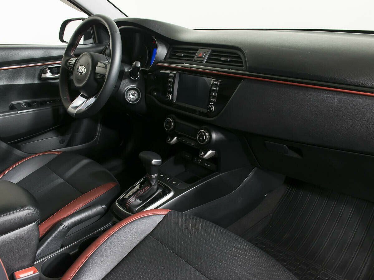 Kia Rio, 1.6 л, АТ, 2019 фото 1