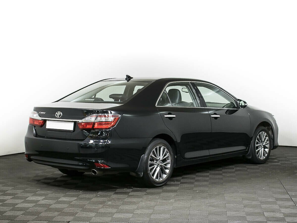 Toyota Camry, 2.5 л, АТ, 2017 фото 6
