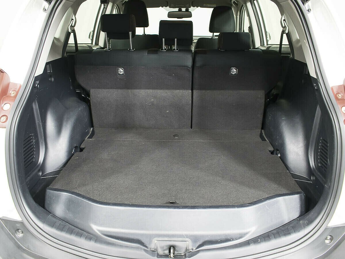 Toyota RAV4, 2.0 л, Вариатор, 2013 фото 2