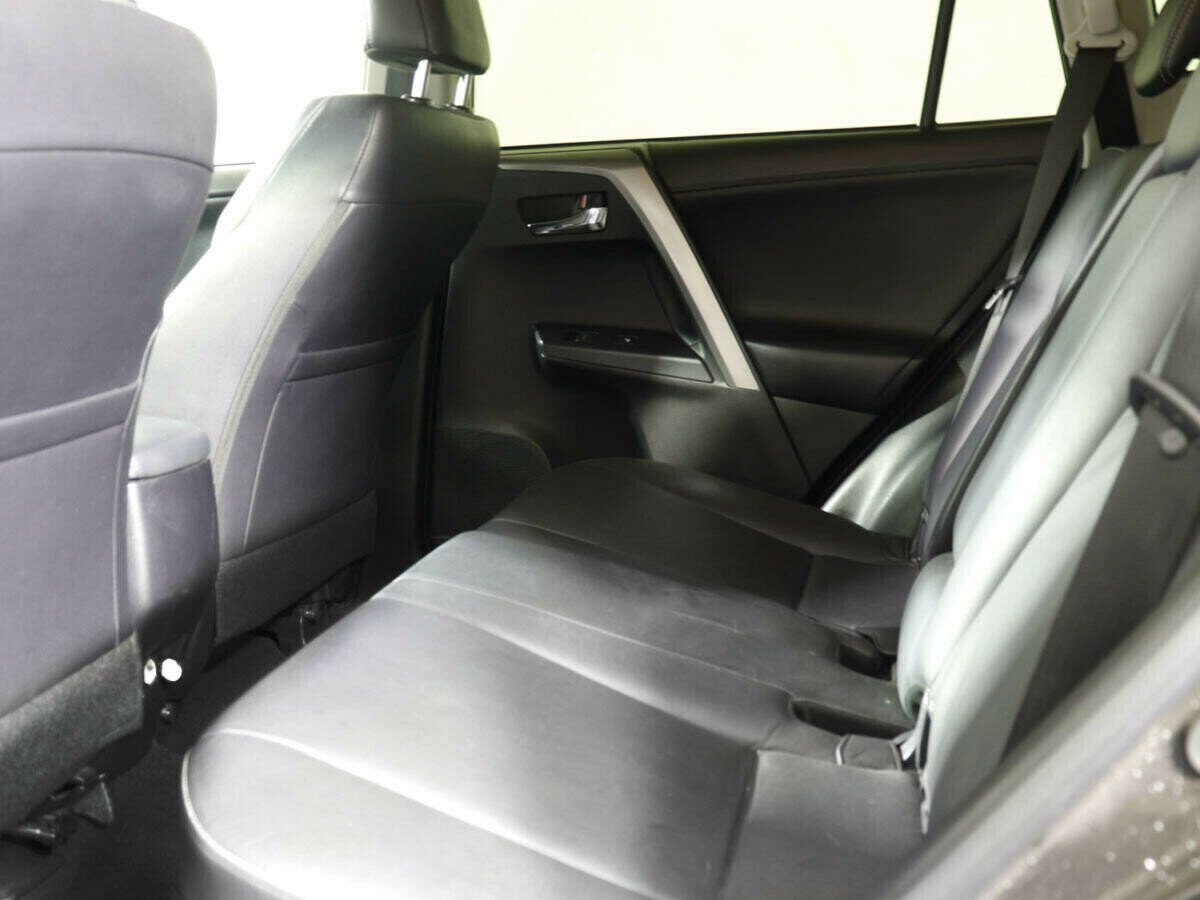 Toyota RAV4, 2.2 л, АТ, 2014 фото 9