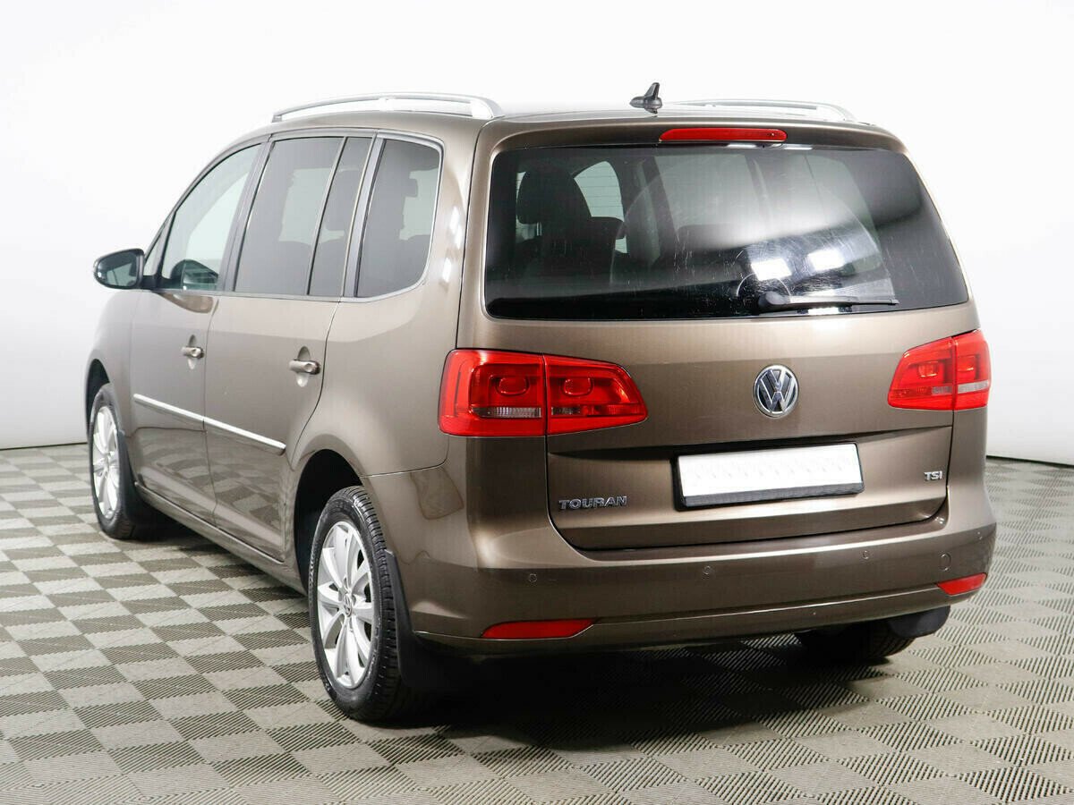 Volkswagen Touran, 1.0 л, МТ, 2011 фото 6