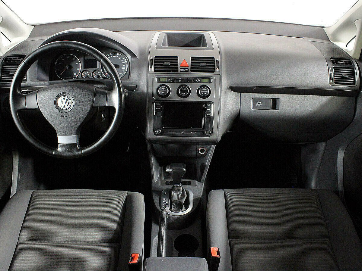 Volkswagen Touran, 1.4 л, Робот, 2007 фото 10