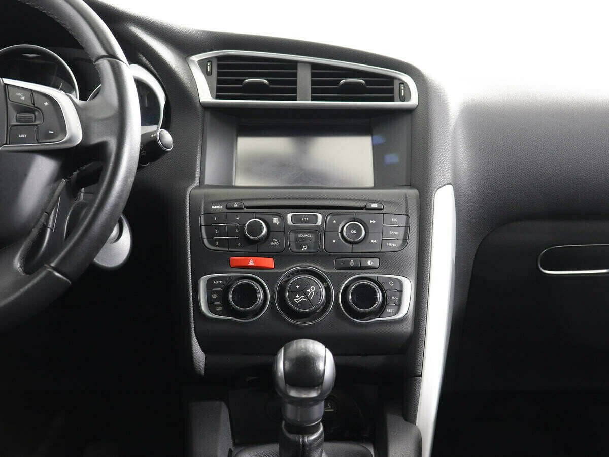 Citroen DS4, 1.6 л, МТ, 2013 фото 7