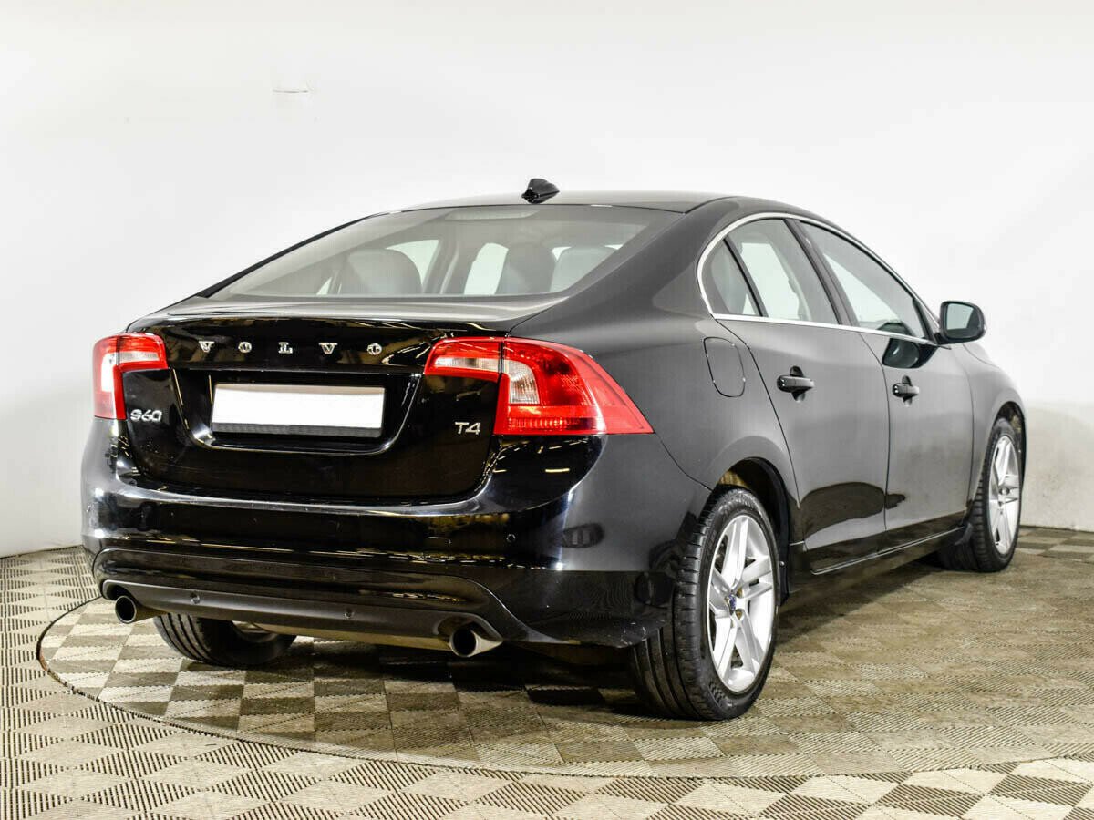 Volvo S60, 2.0 л, АТ, 2015 фото 6