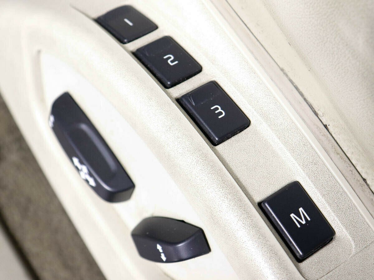 Volvo XC60, 2.4 л, АТ, 2011 фото 2
