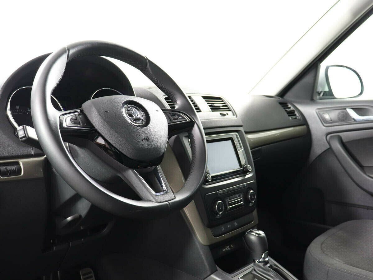 Skoda Yeti, 1.8 л, Робот, 2014 фото 2