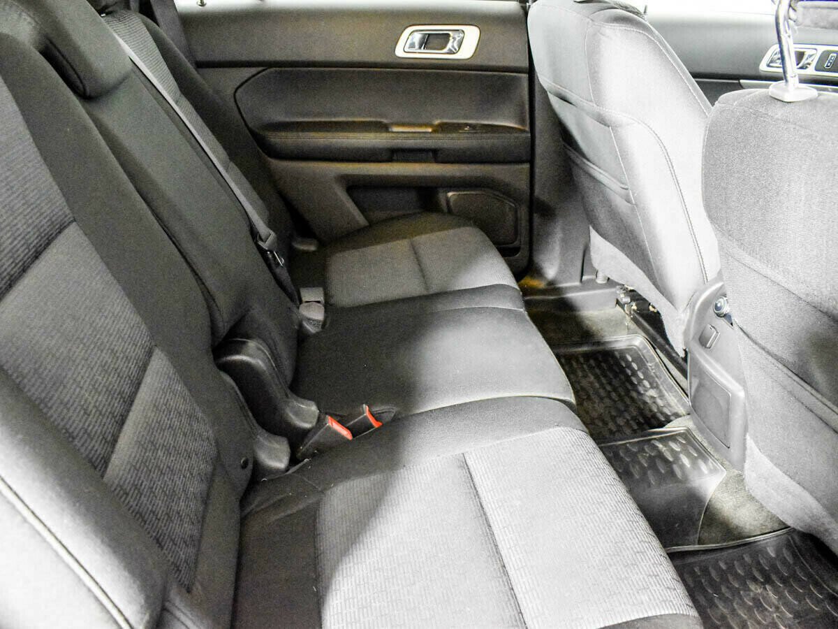 Ford Explorer, 3.5 л, АТ, 2011 фото 1