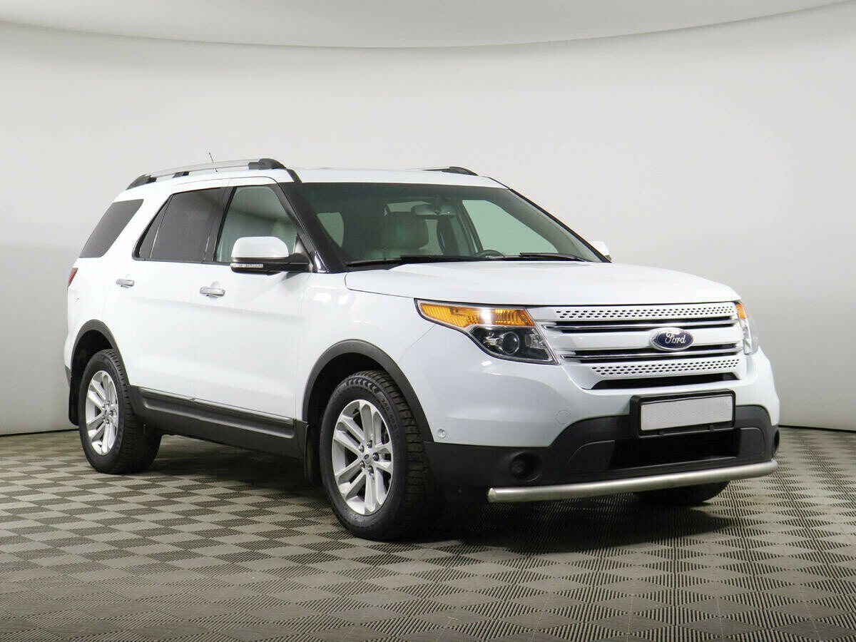Ford Explorer, 3.5 л, АТ, 2011 фото 4