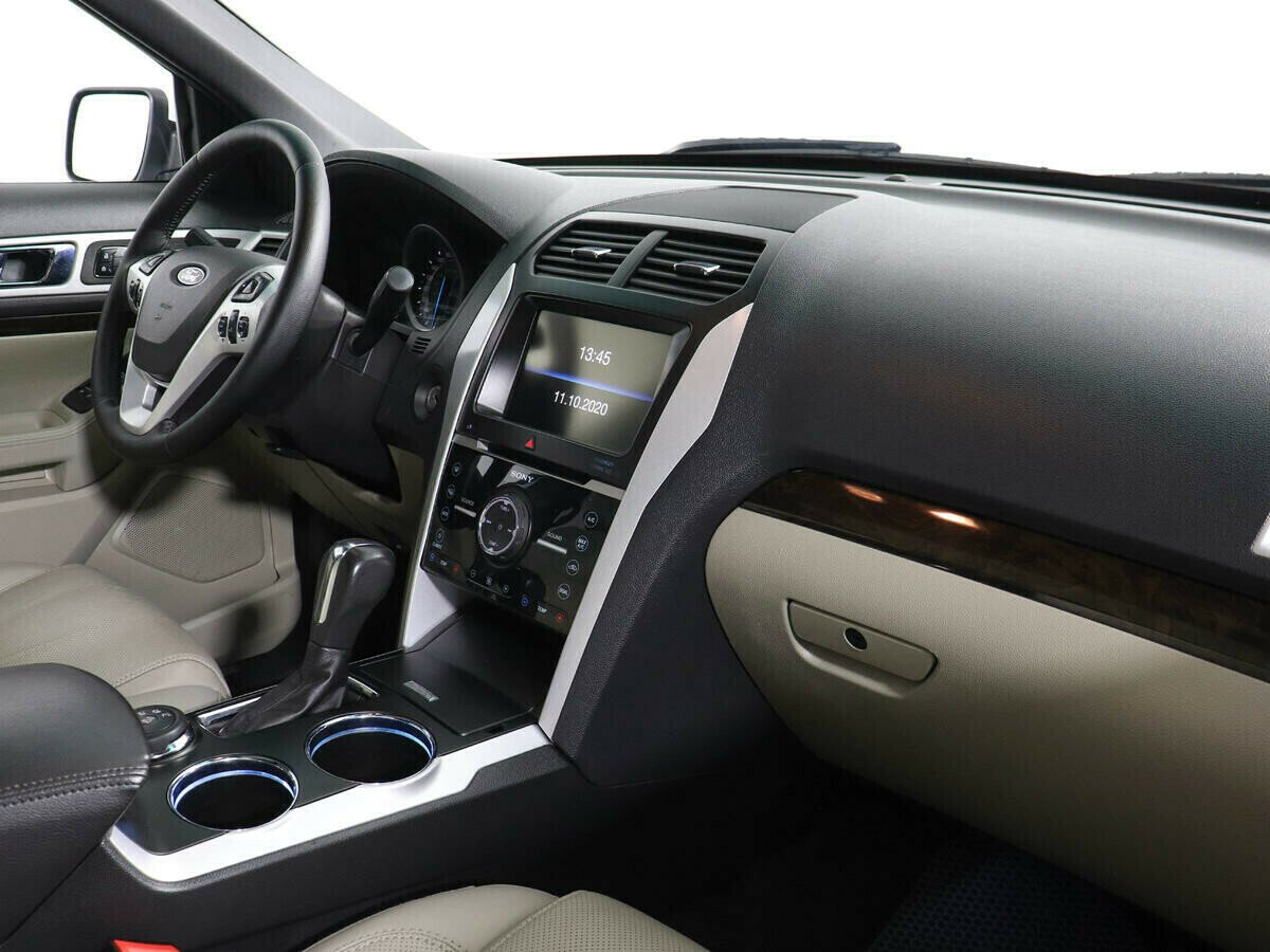 Ford Explorer, 3.5 л, АТ, 2011 фото 7
