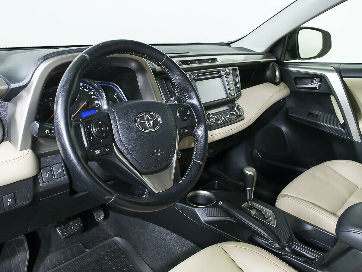 Toyota RAV4, 2.0 л, Вариатор, 2012 фото 8