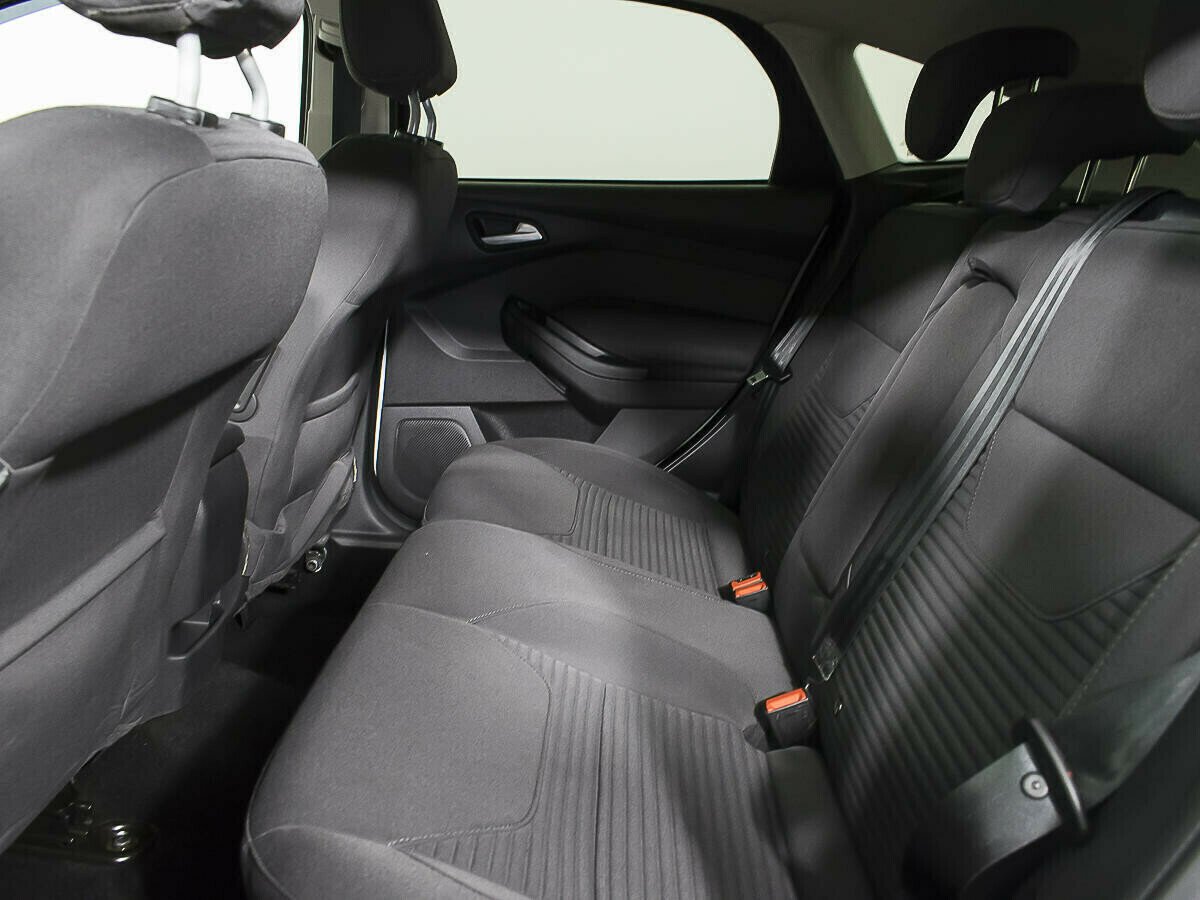 Ford Focus, 1.6 л, Робот, 2015 фото 1