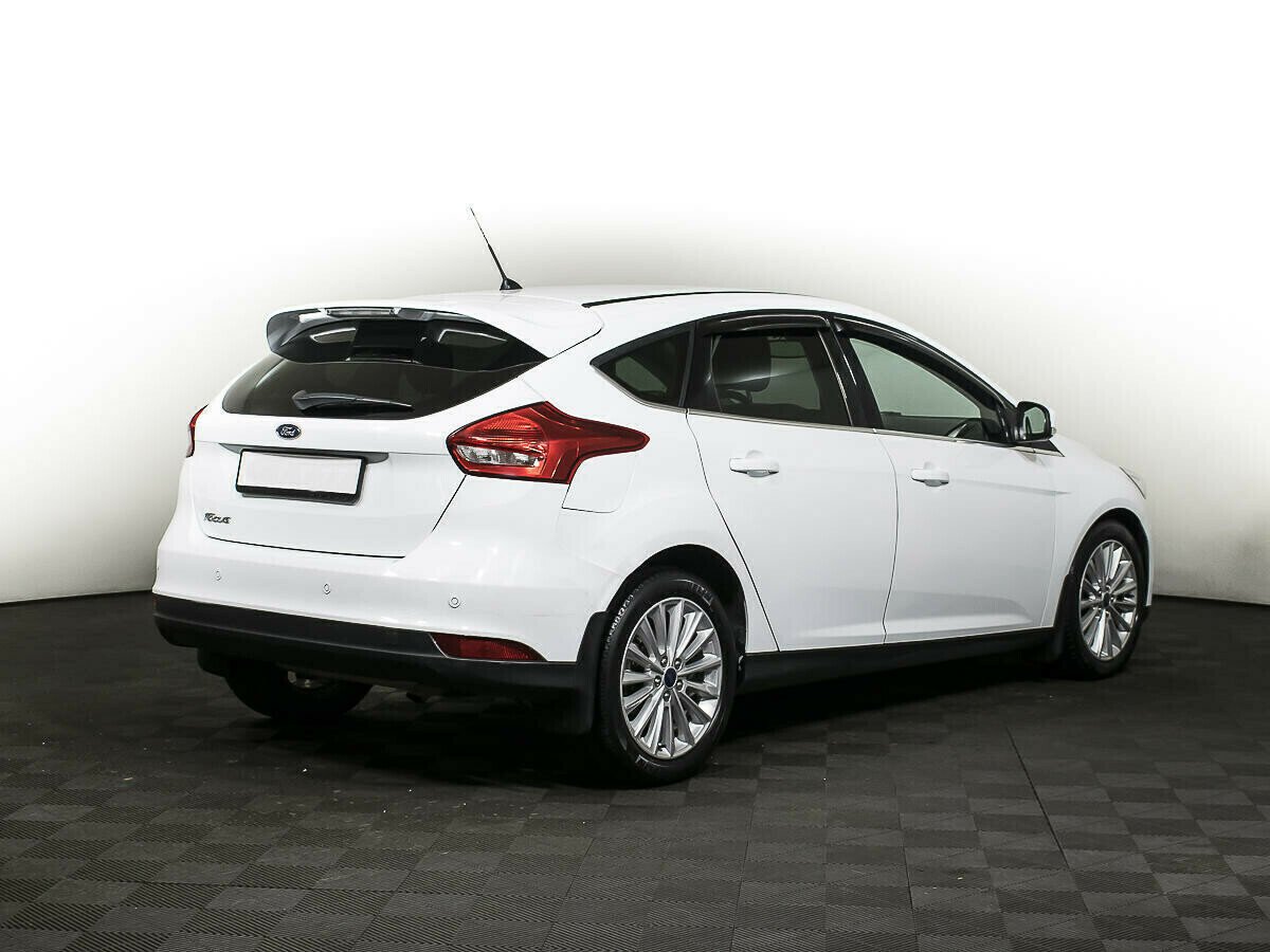 Ford Focus, 1.6 л, Робот, 2015 фото 5