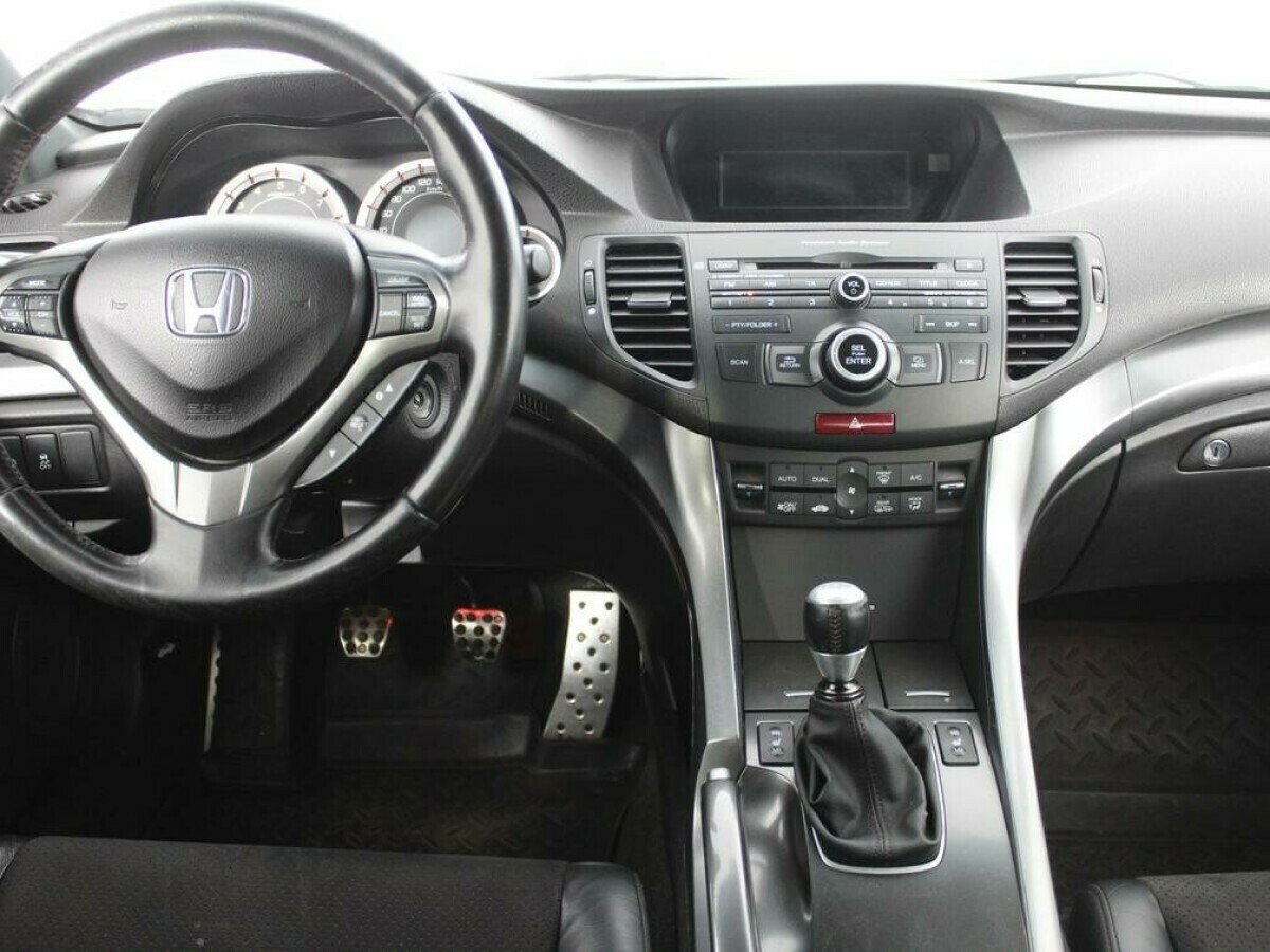 Honda Accord, 2.4 л, АТ, 2012 фото 2