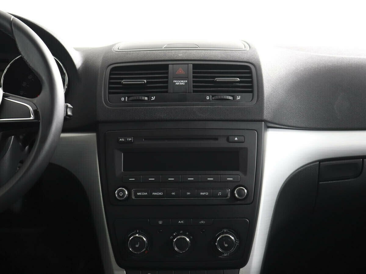 Skoda Yeti, 1.2 л, Робот, 2013 фото 8