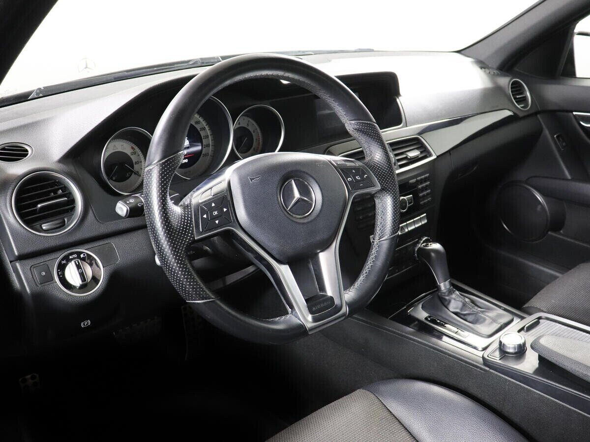 Mercedes-Benz C-Класс 1.6 АКПП, 2013, 131 000 км фото 3