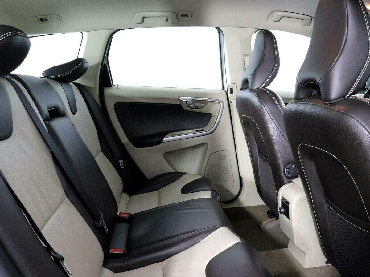 Volvo XC60, 3.2 л, АТ, 2009 фото 2